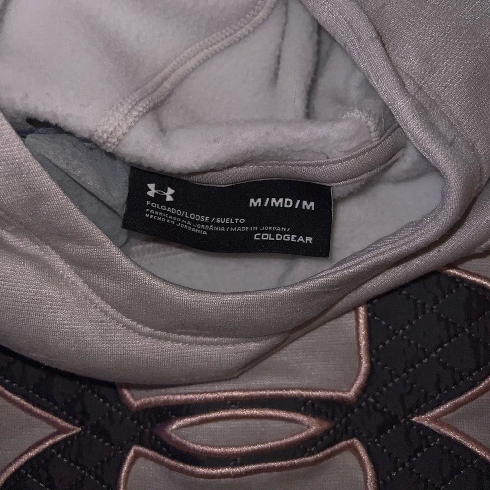 Under Armour Sweatshirt - Picture 3 of 3